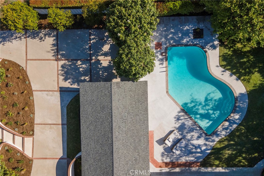 10015 Santa Gertrudes Avenue