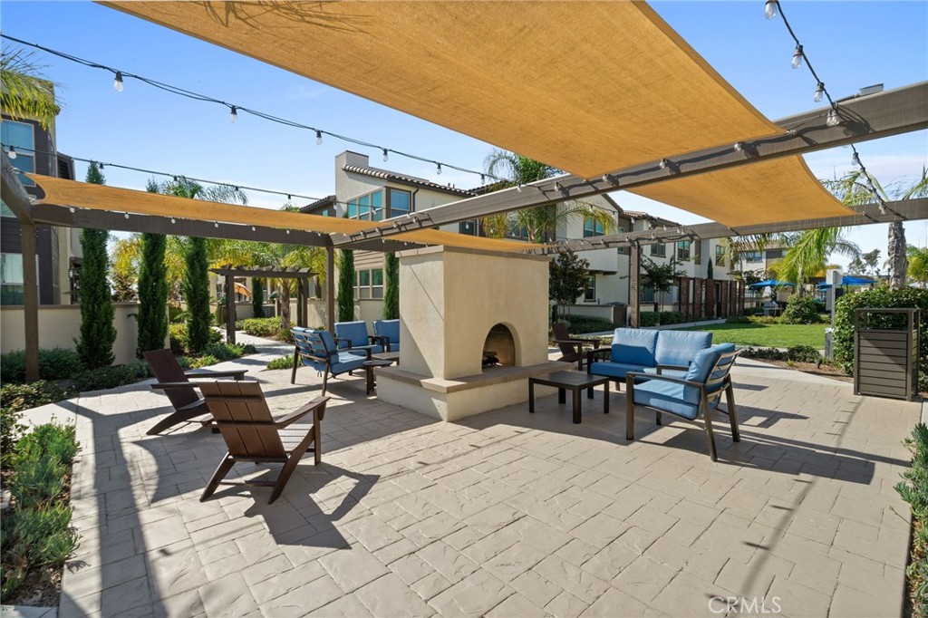 10319 Triple Crown Lane
