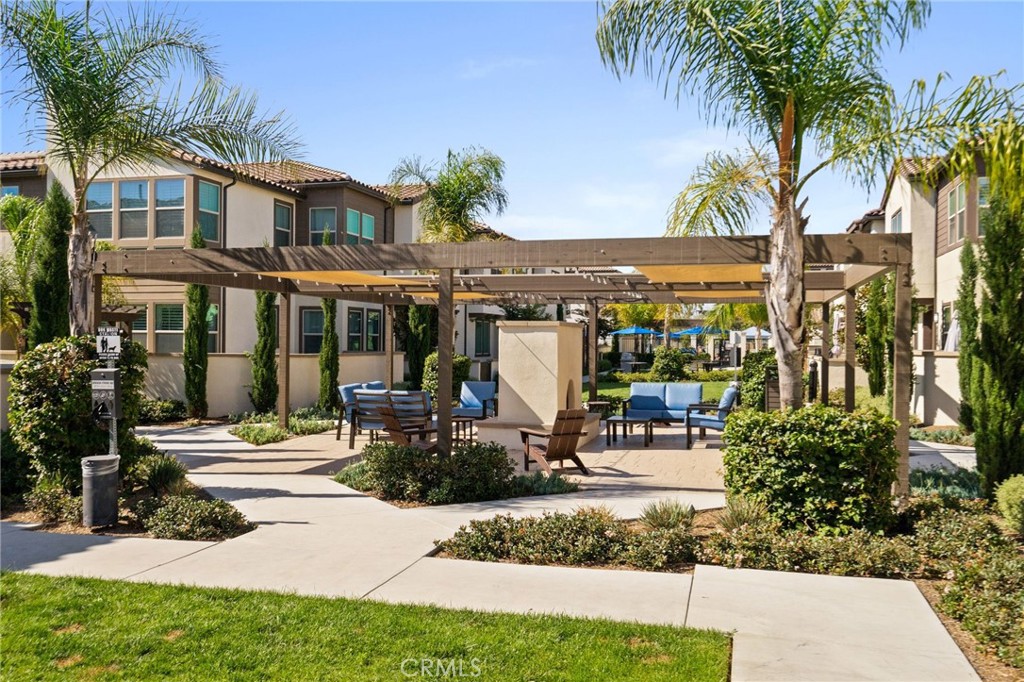 10319 Triple Crown Lane