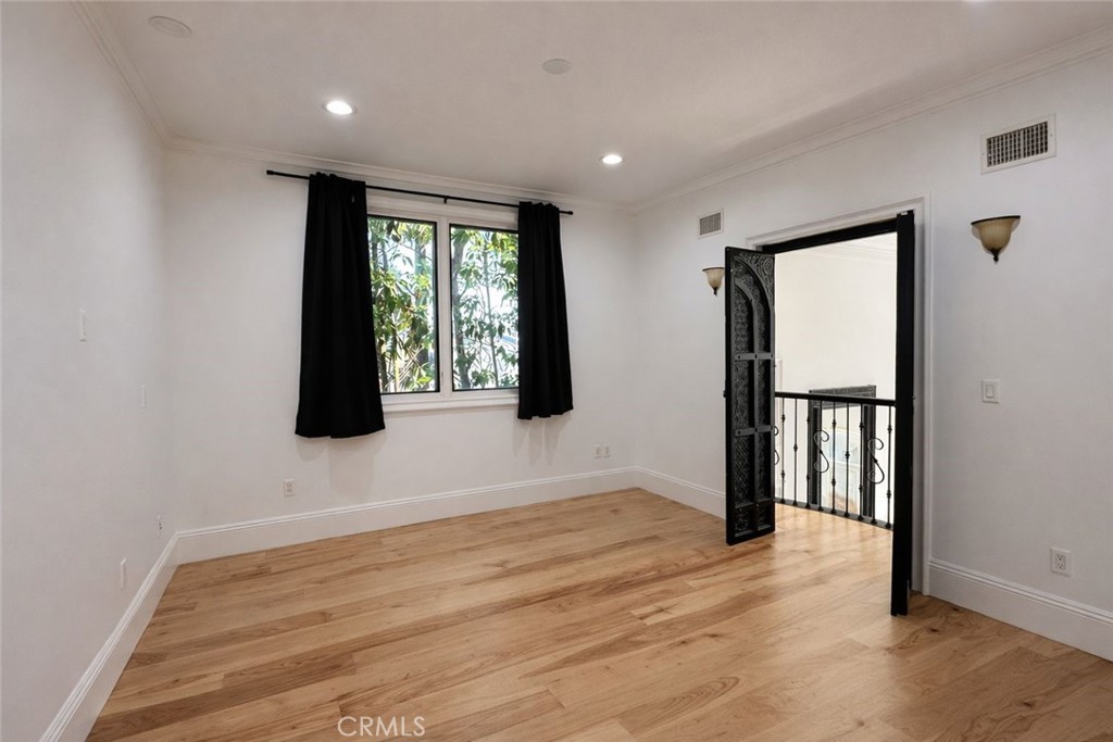 258 Santa Isabel Avenue