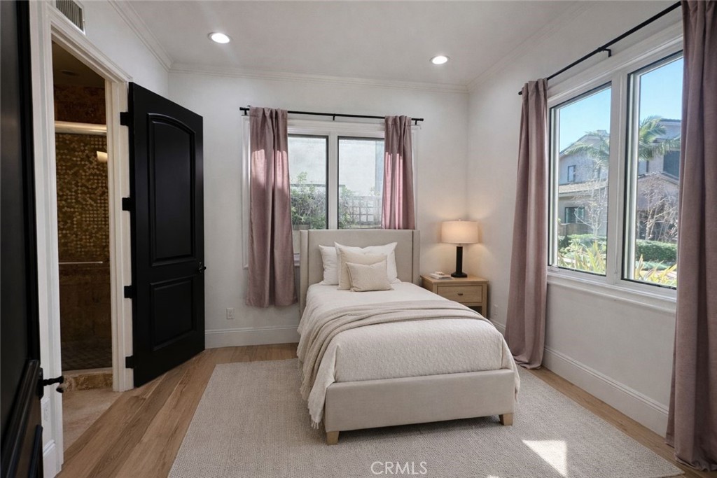 258 Santa Isabel Avenue