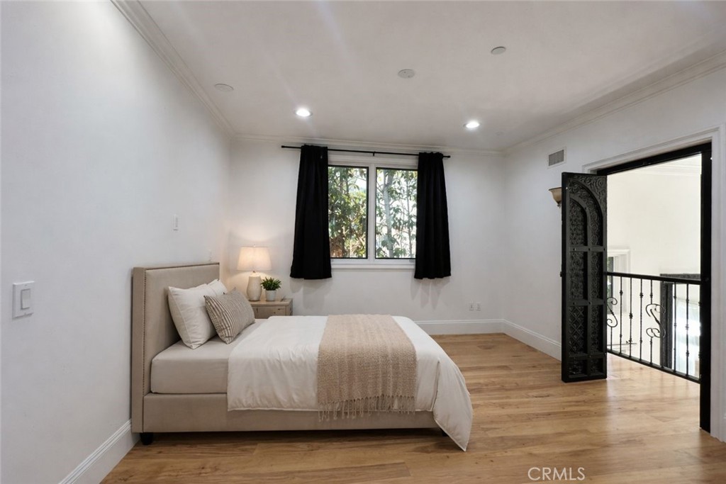 258 Santa Isabel Avenue