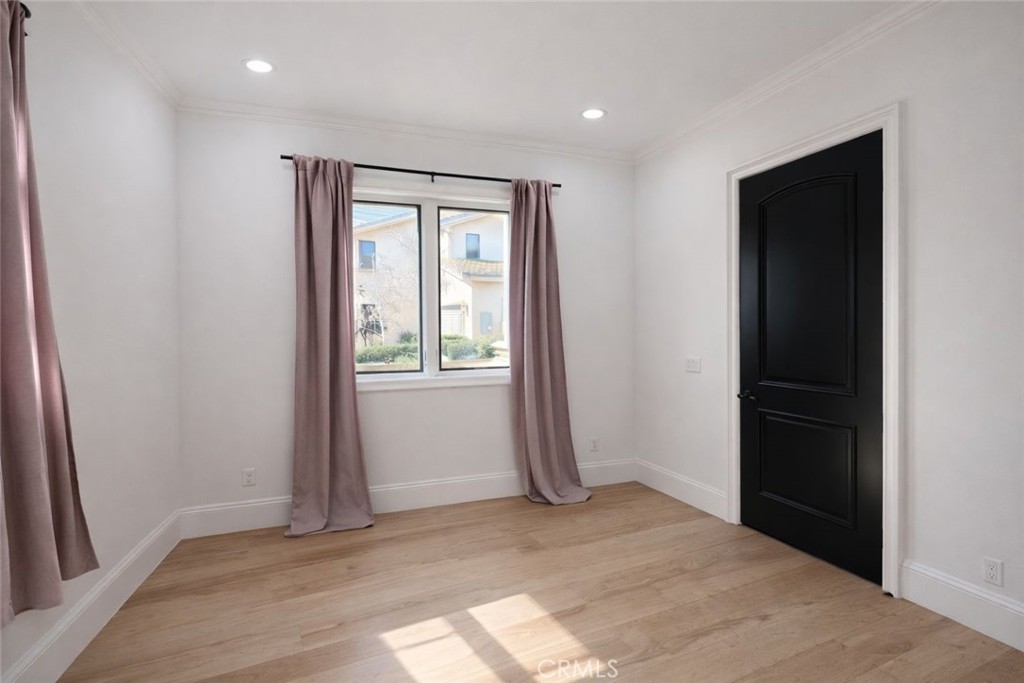 258 Santa Isabel Avenue