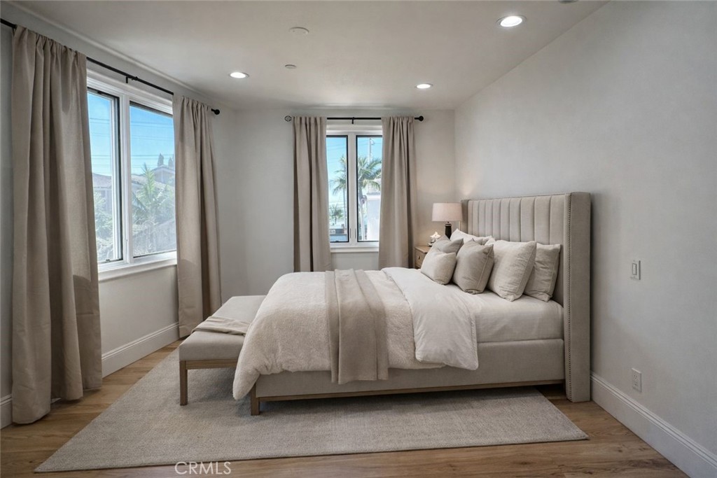 258 Santa Isabel Avenue