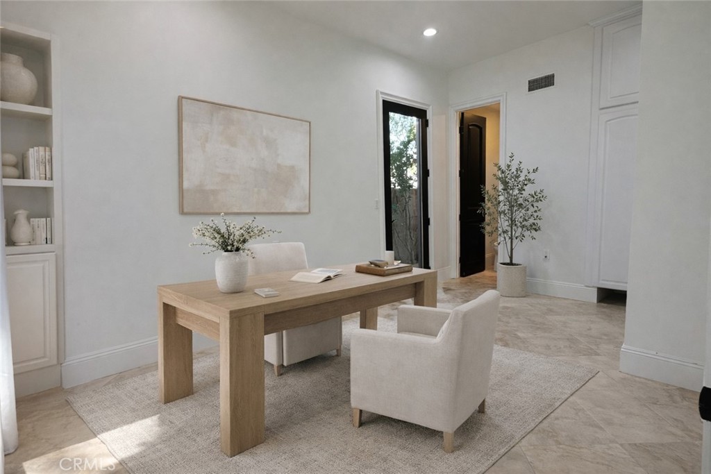 258 Santa Isabel Avenue