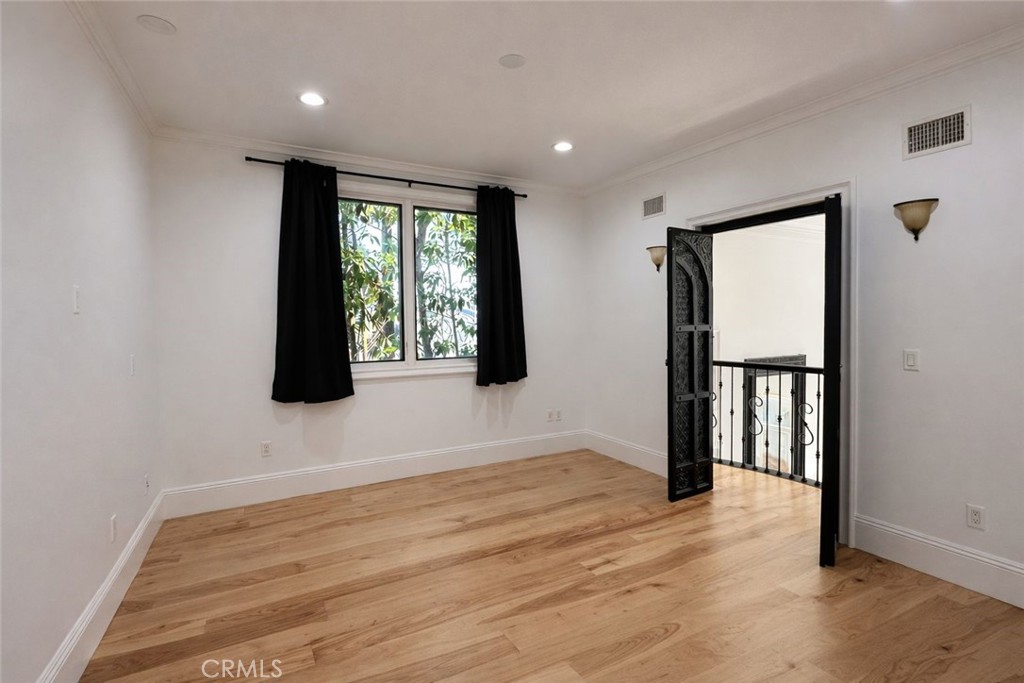 258 Santa Isabel Avenue