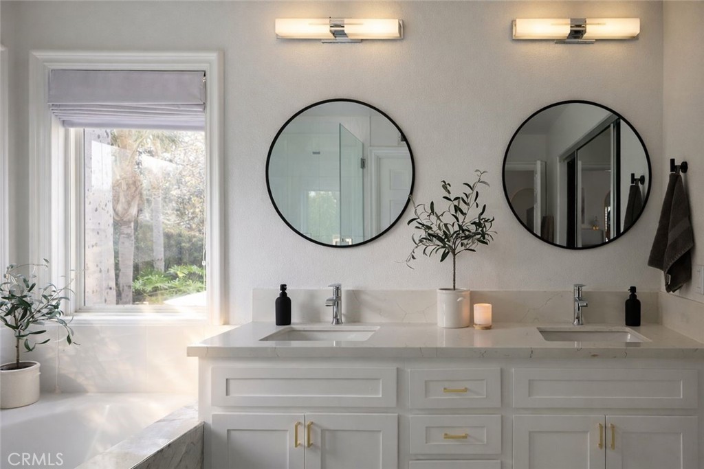 27871 Country Lane Road