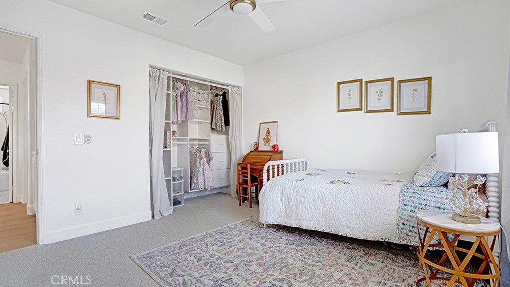 24 Santa Monica