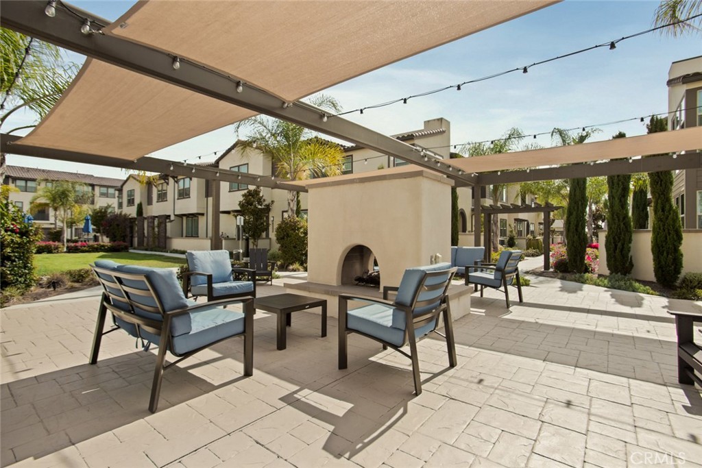 10305 Triple Crown Lane