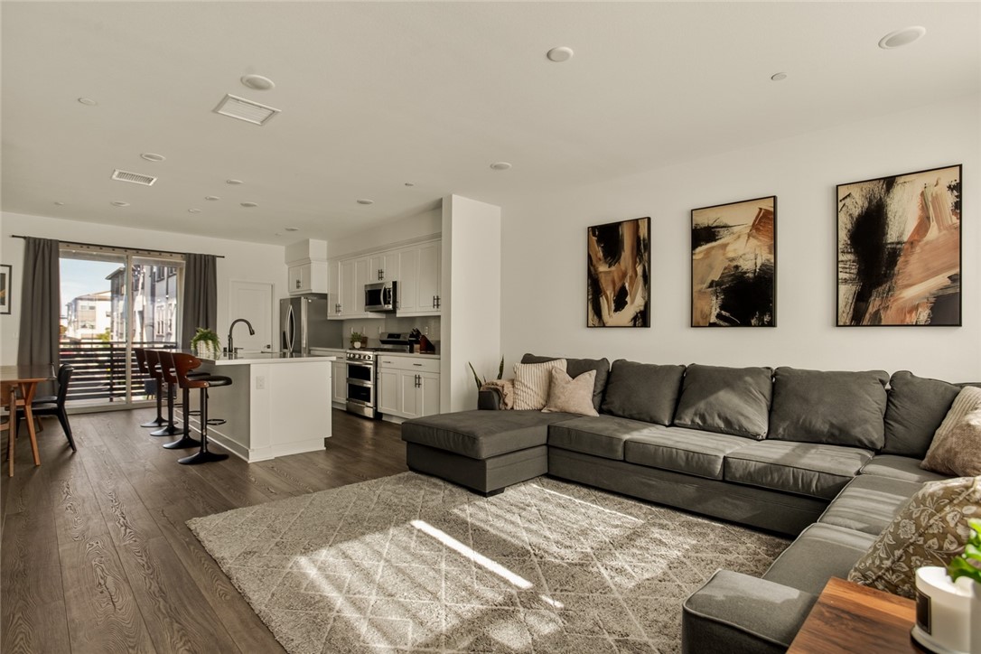 10305 Triple Crown Lane