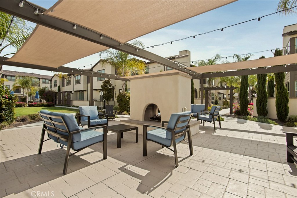 10305 Triple Crown Lane