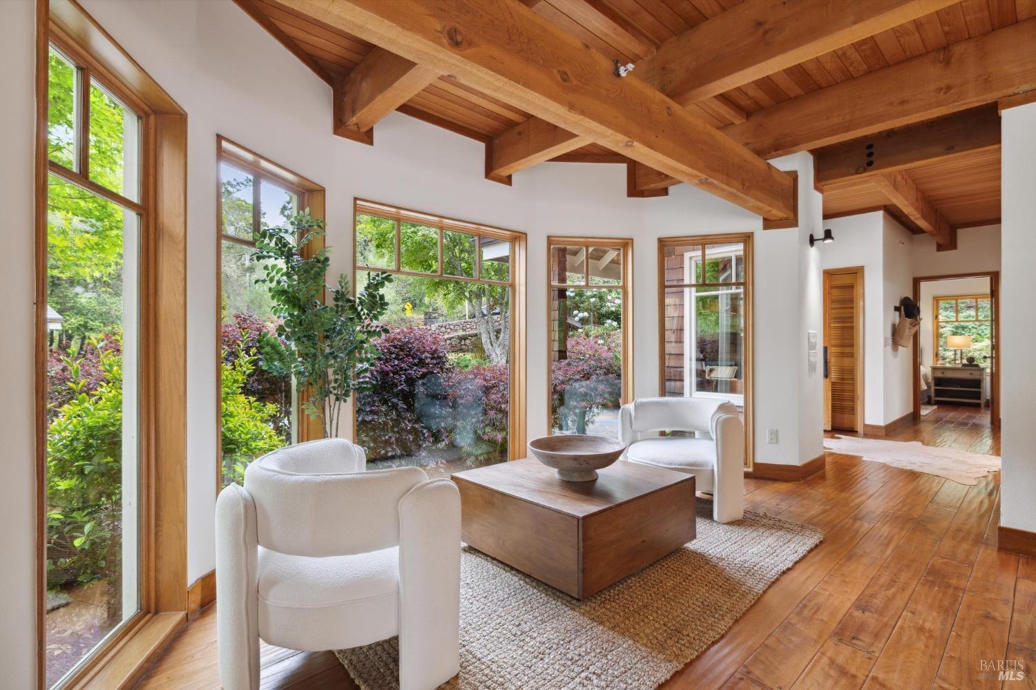 380 San Geronimo Valley Dr