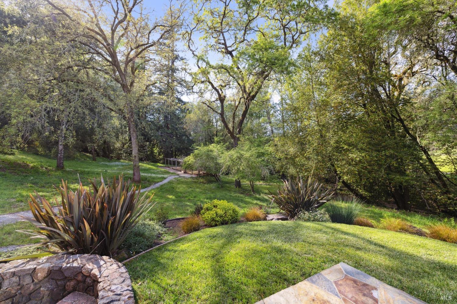 380 San Geronimo Valley Dr