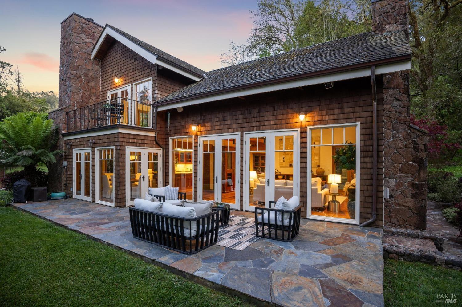 380 San Geronimo Valley Dr