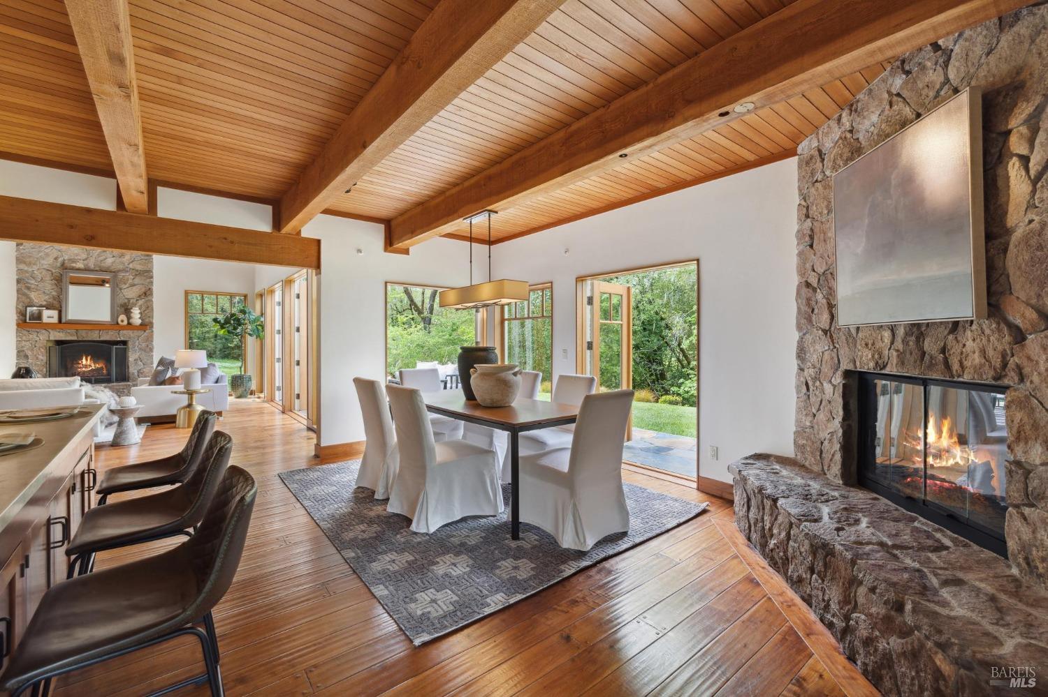 380 San Geronimo Valley Dr