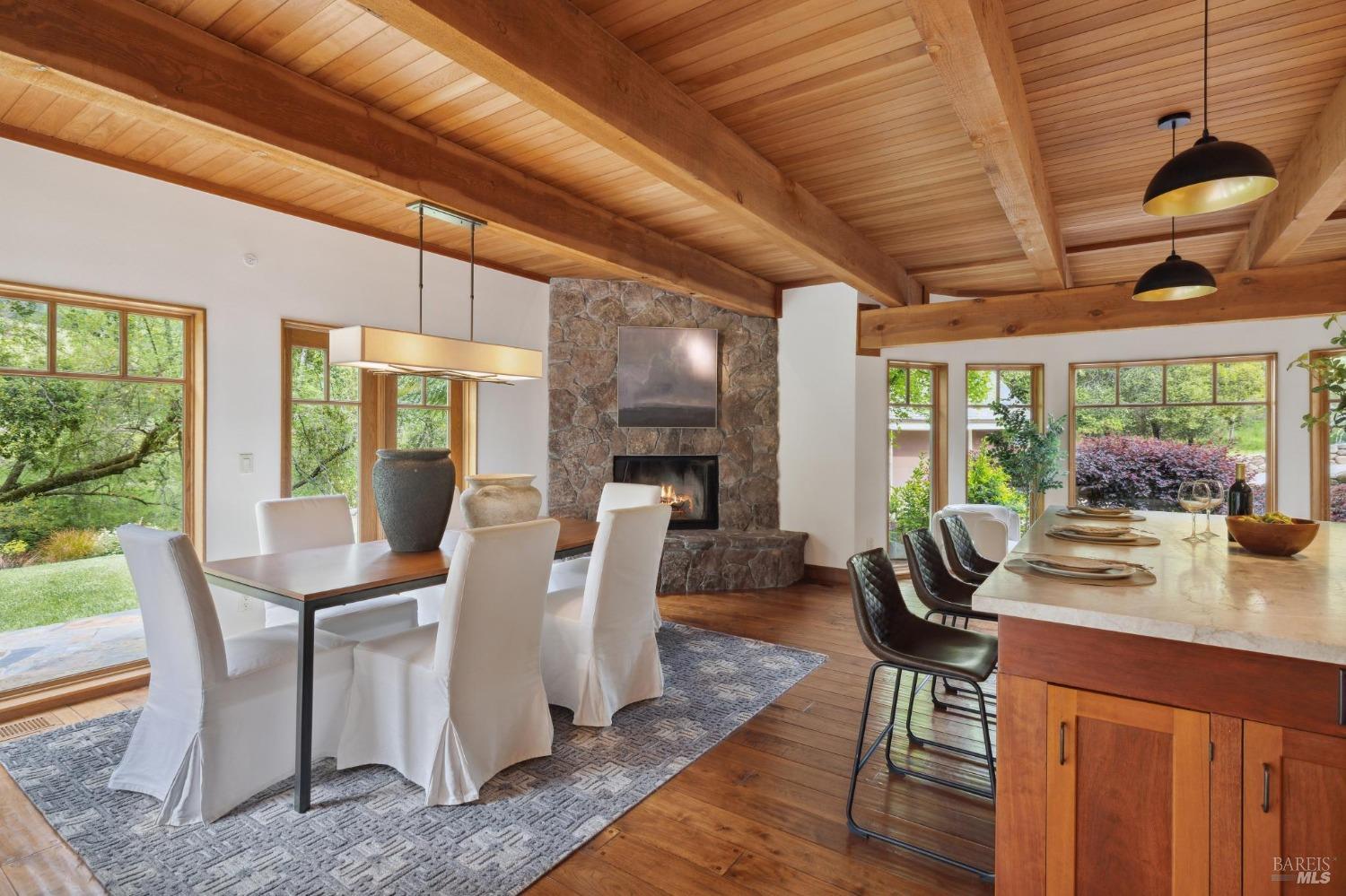 380 San Geronimo Valley Dr