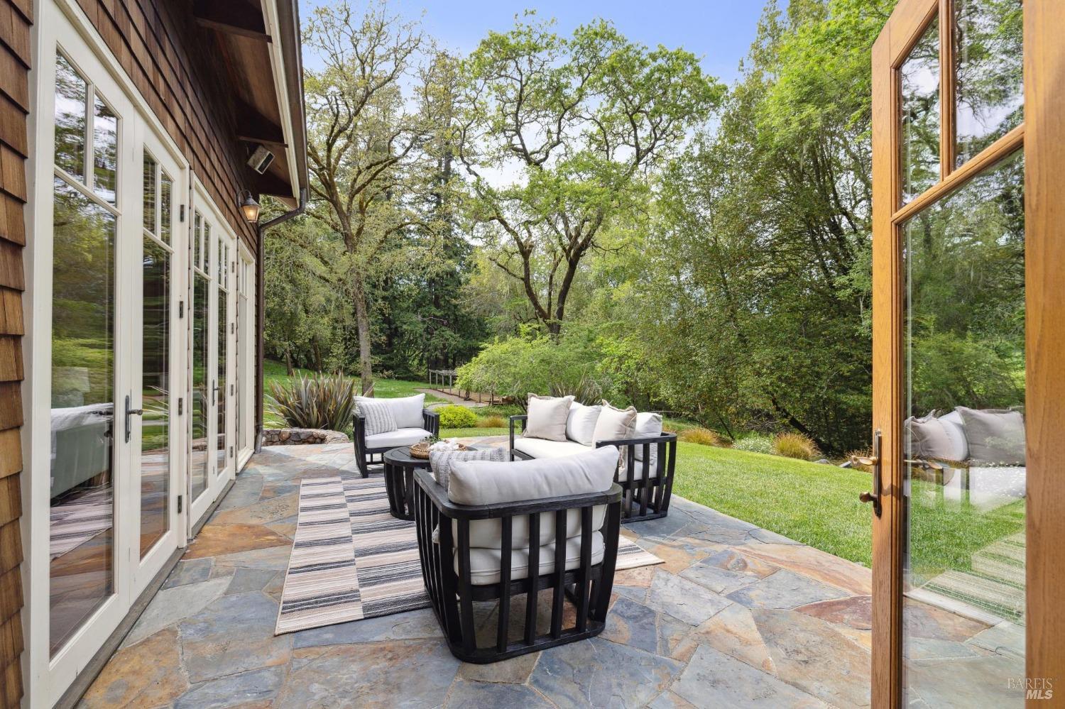 380 San Geronimo Valley Dr