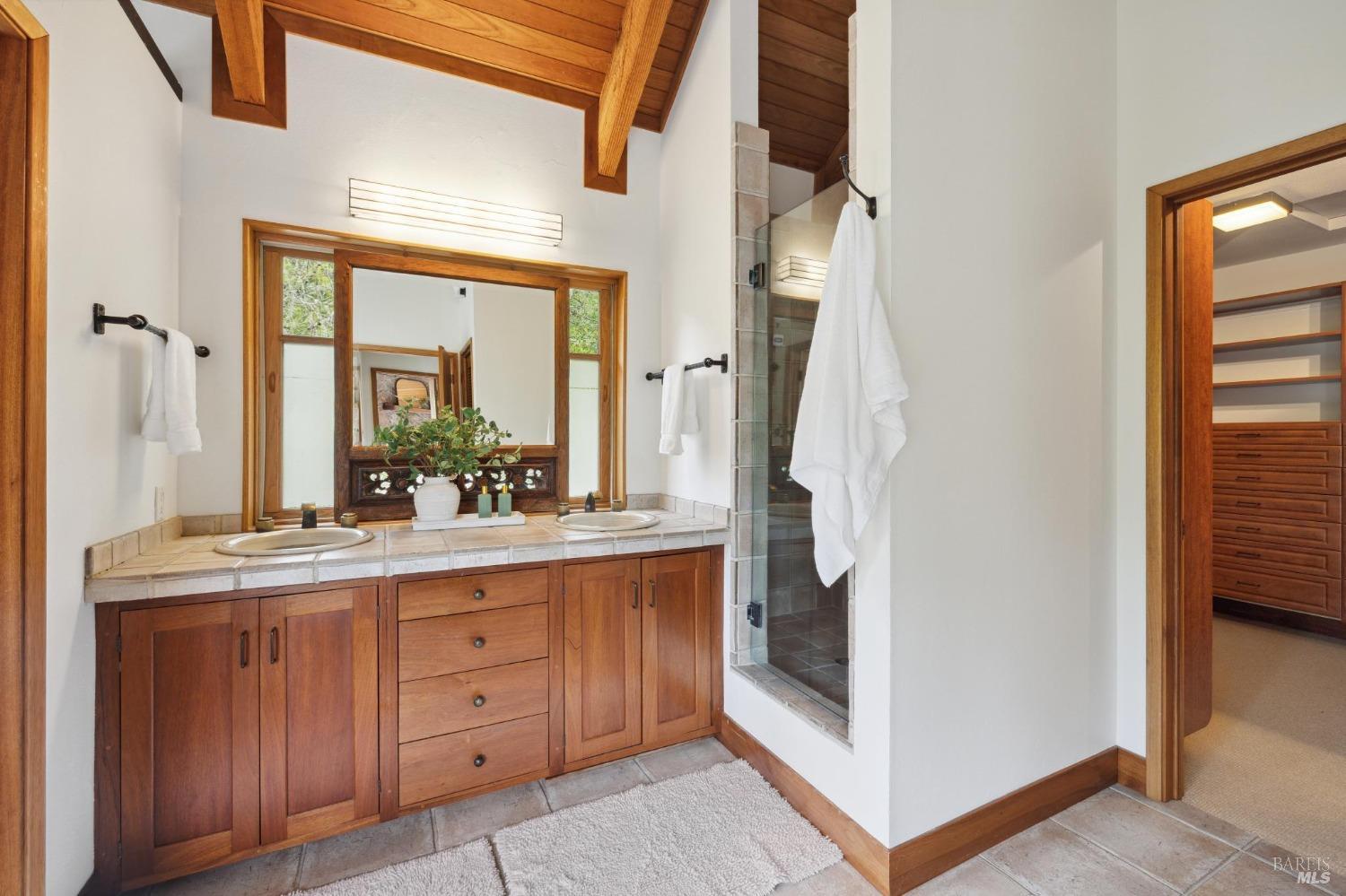 380 San Geronimo Valley Dr