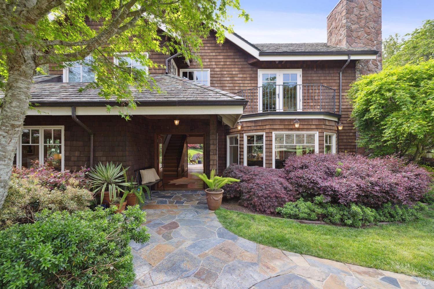 380 San Geronimo Valley Dr