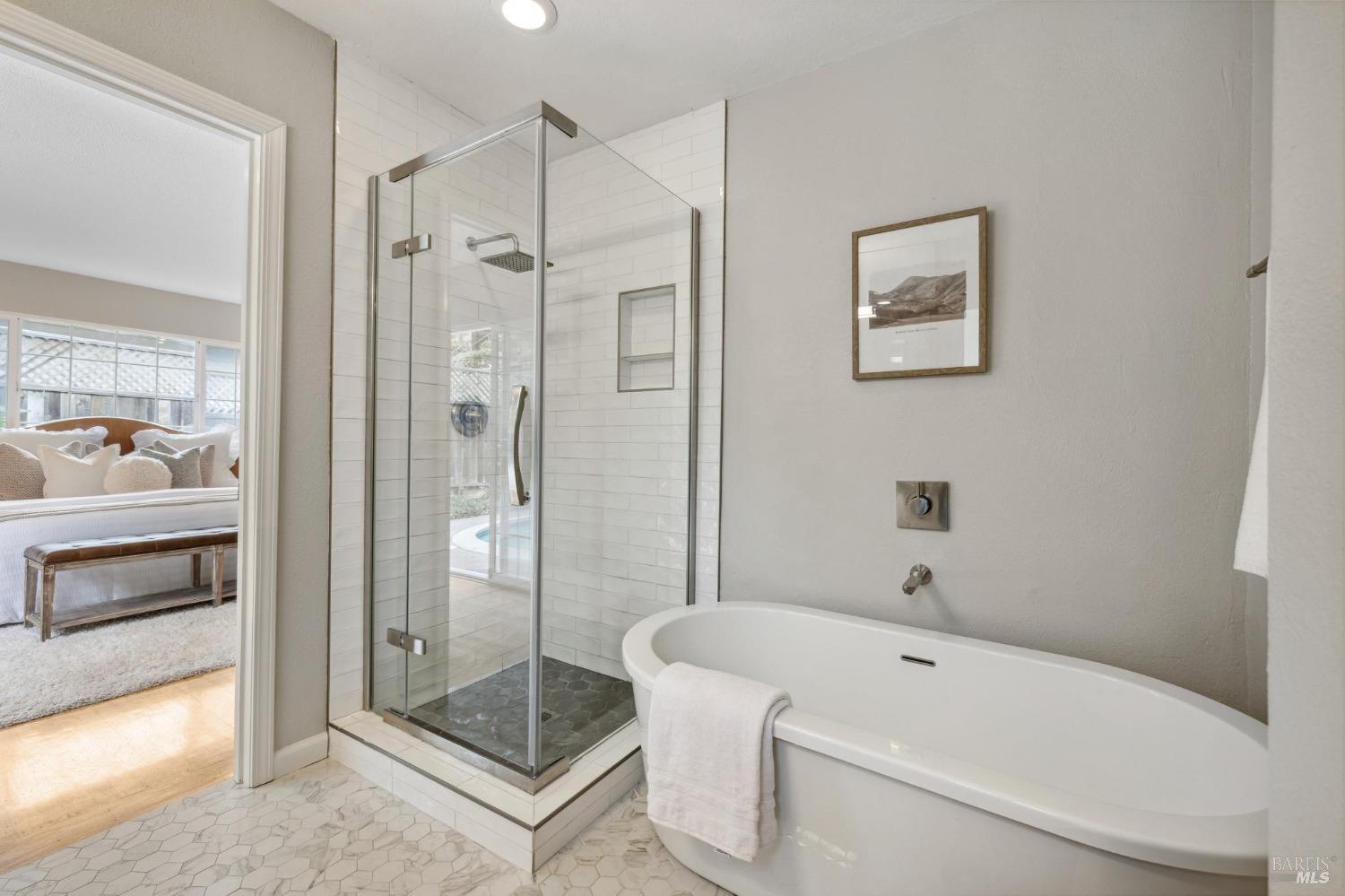 327 Mountain View Ave