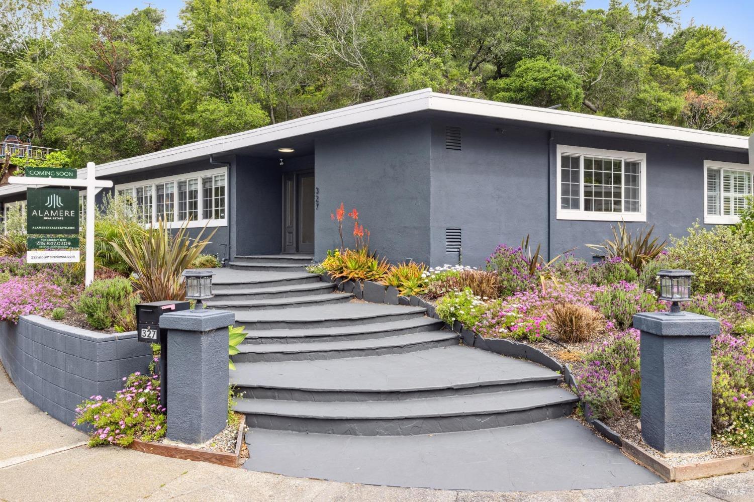 327 Mountain View Ave