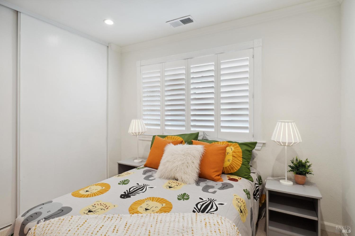 864 Tamalpais Ave #E