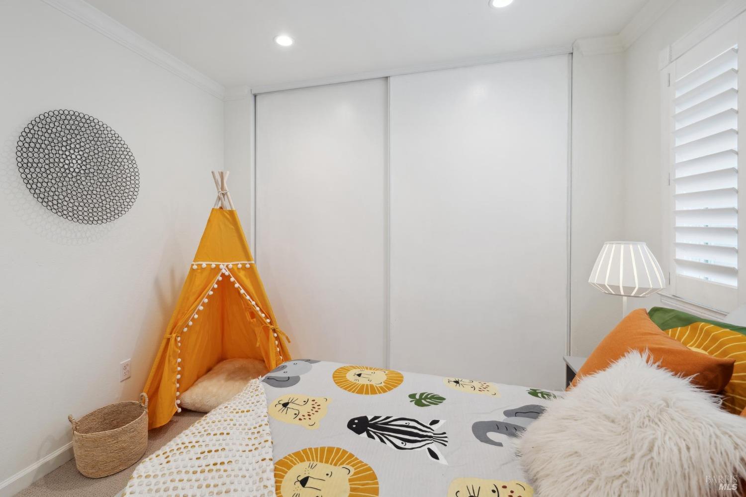 864 Tamalpais Ave #E