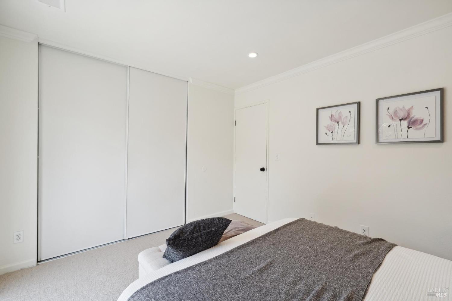 864 Tamalpais Ave #E