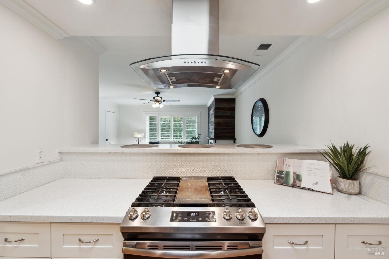 864 Tamalpais Ave #E