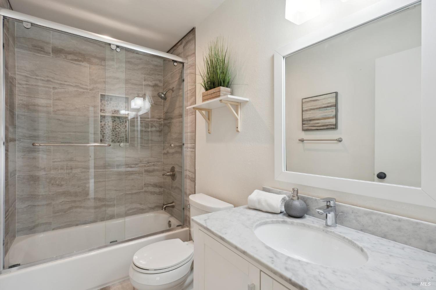 864 Tamalpais Ave #E