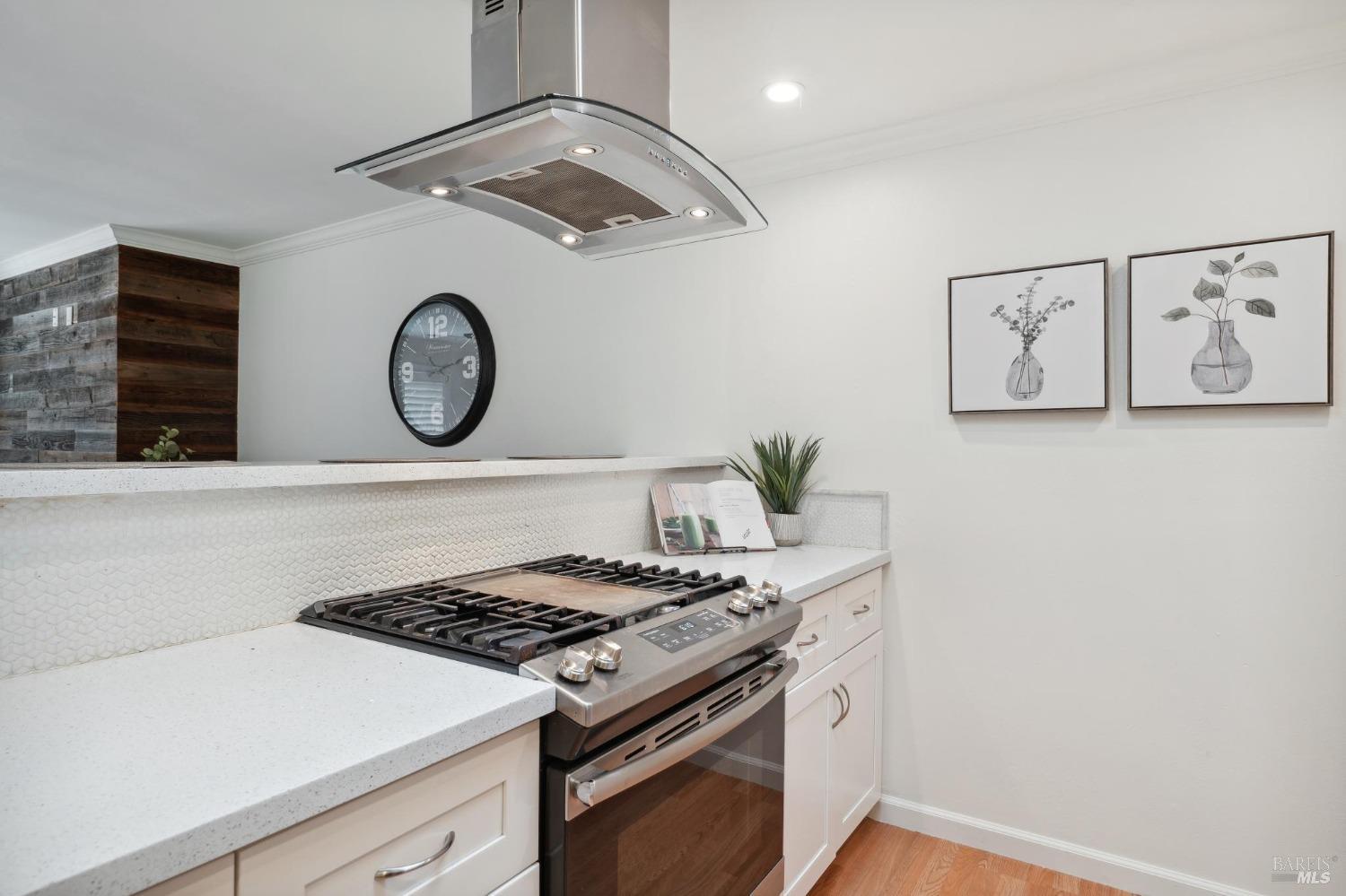 864 Tamalpais Ave #E