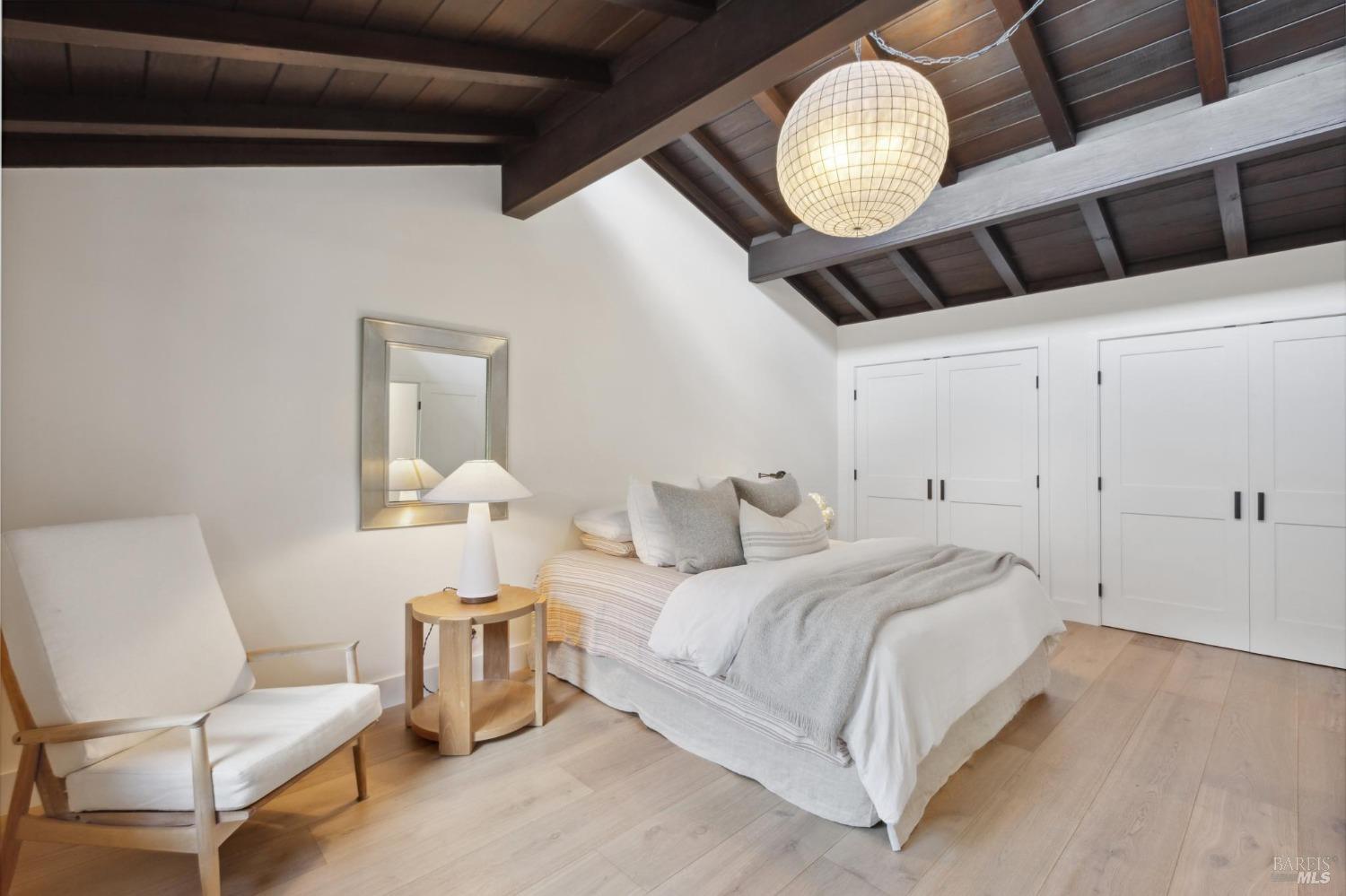 610 Calle De La Mesa