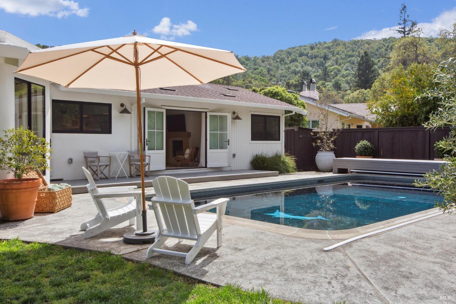 610 Calle De La Mesa