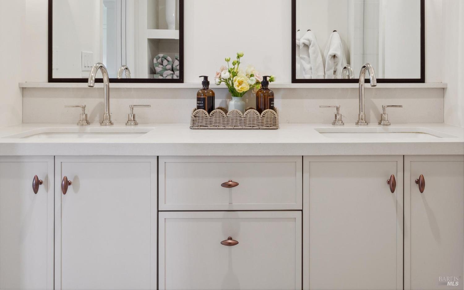 610 Calle De La Mesa