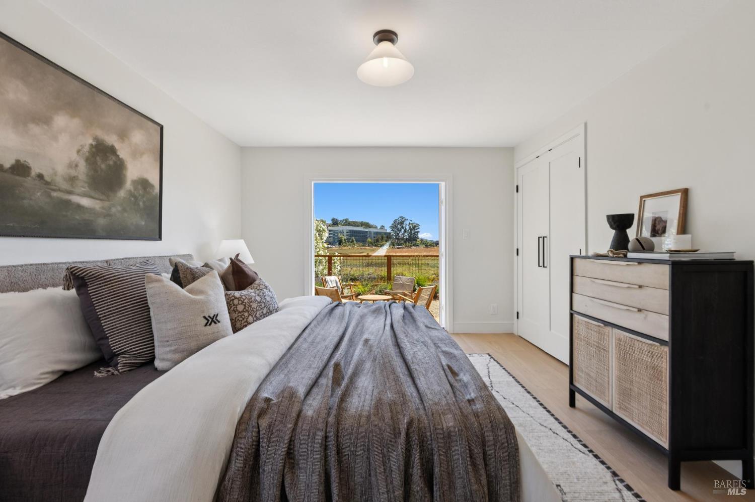 11 Berens Dr