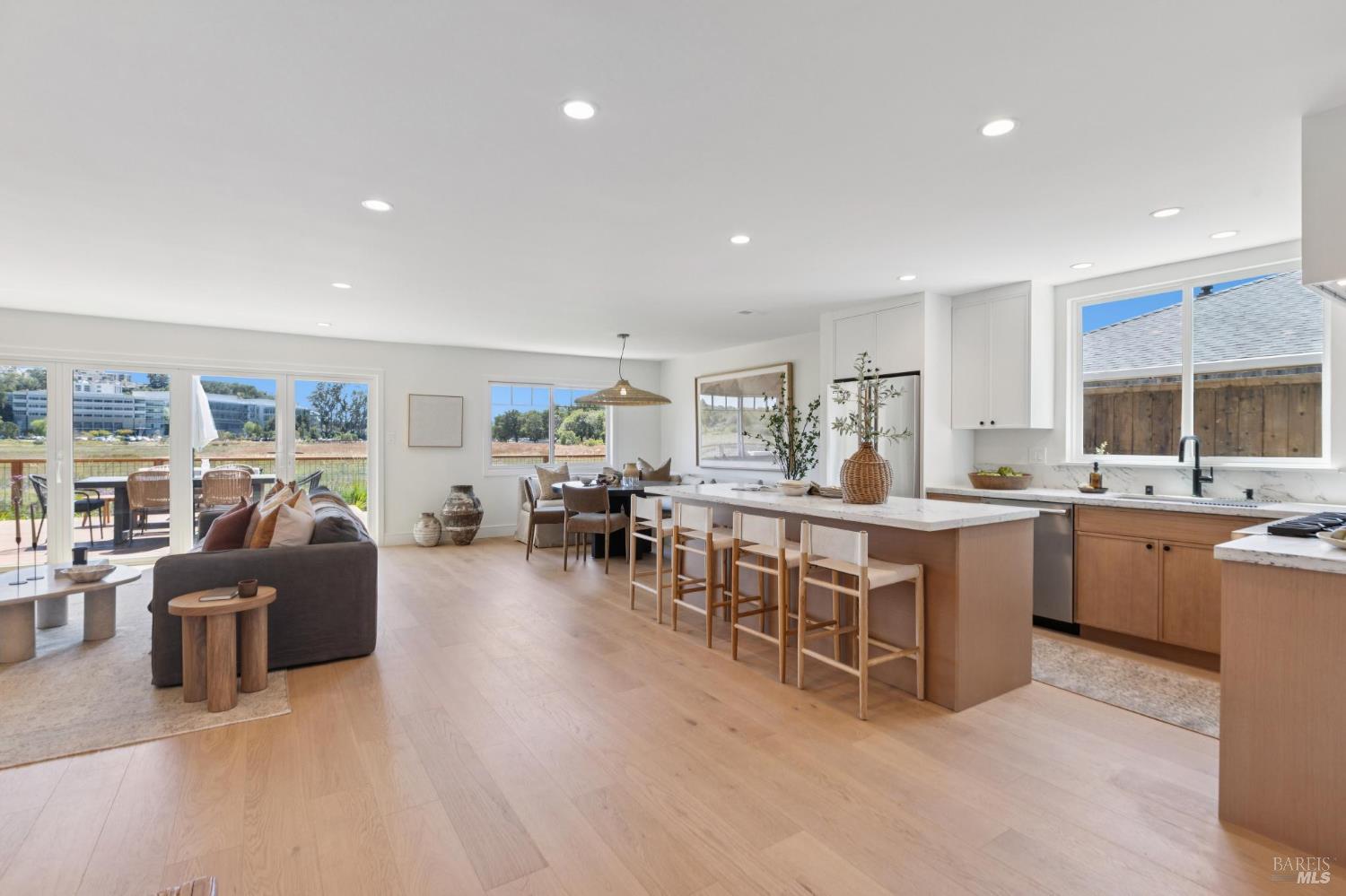 11 Berens Dr