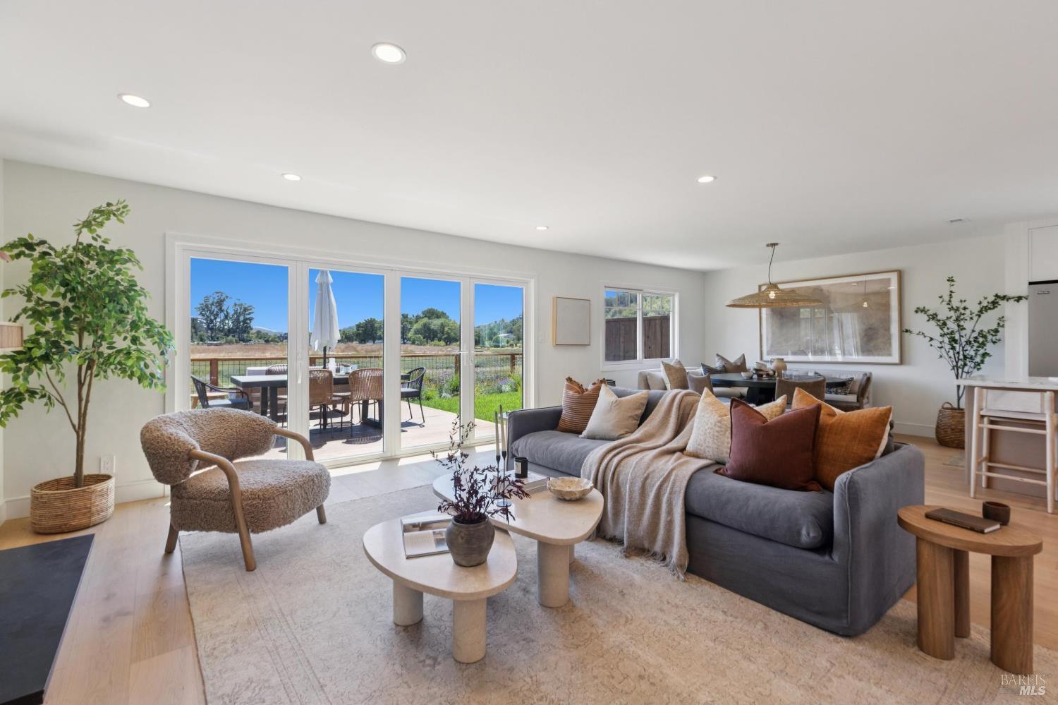 11 Berens Dr