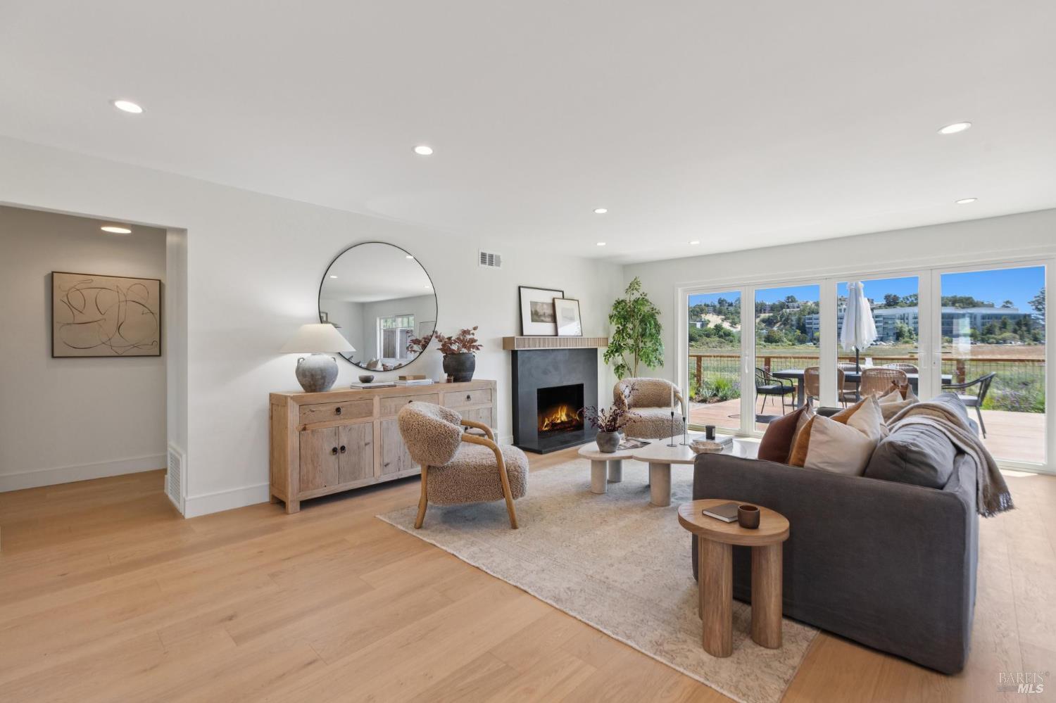 11 Berens Dr
