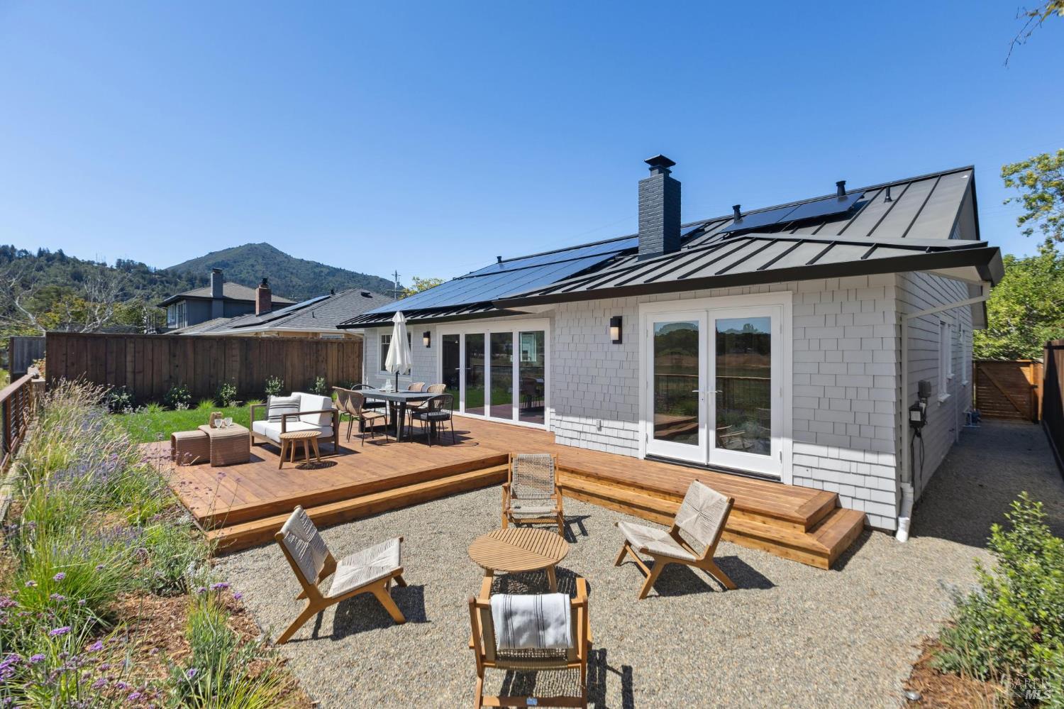 11 Berens Dr