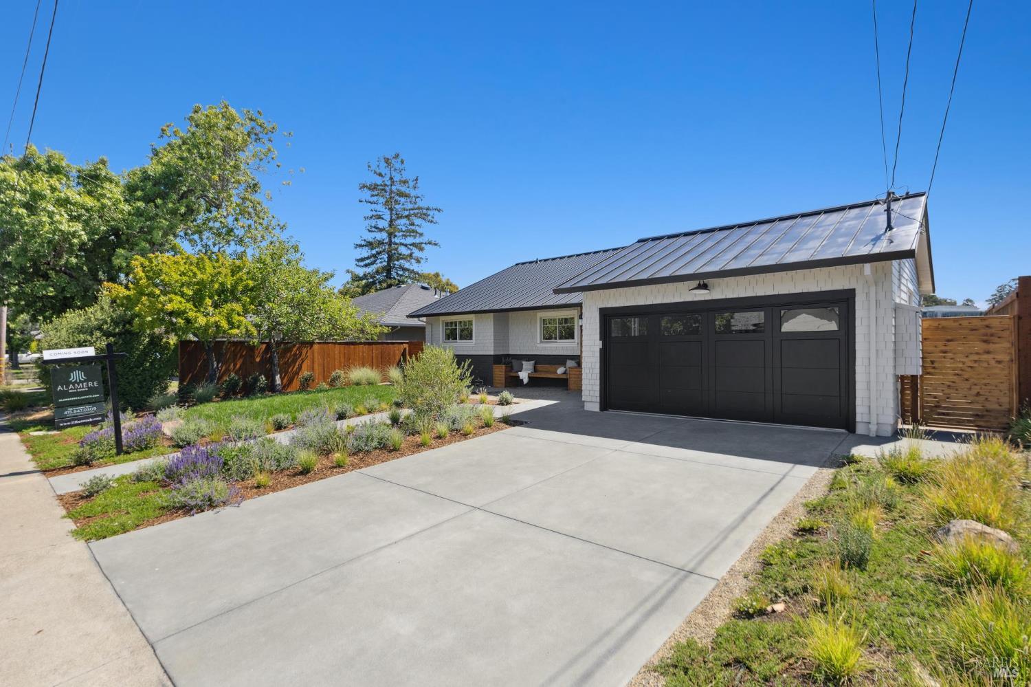 11 Berens Dr