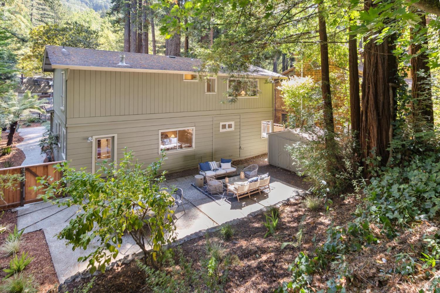 246 Madrone Ave