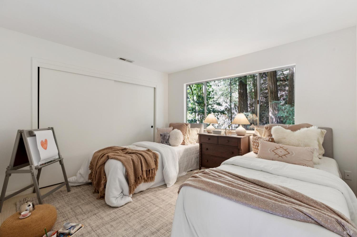 246 Madrone Ave
