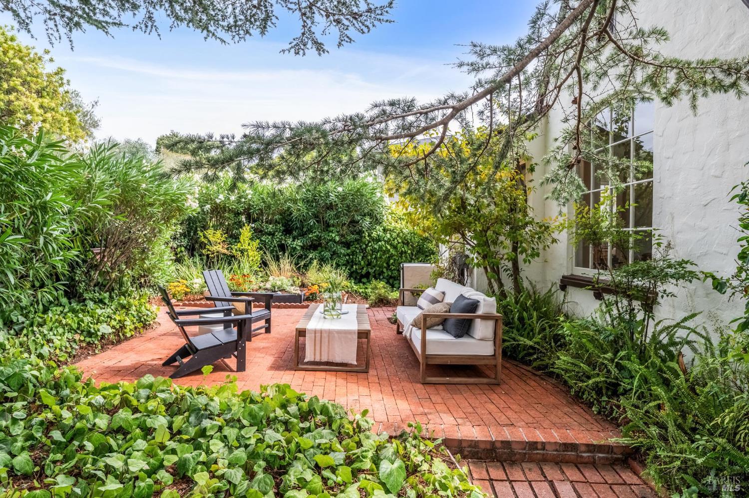 37 Rutherford Ave Unit:  