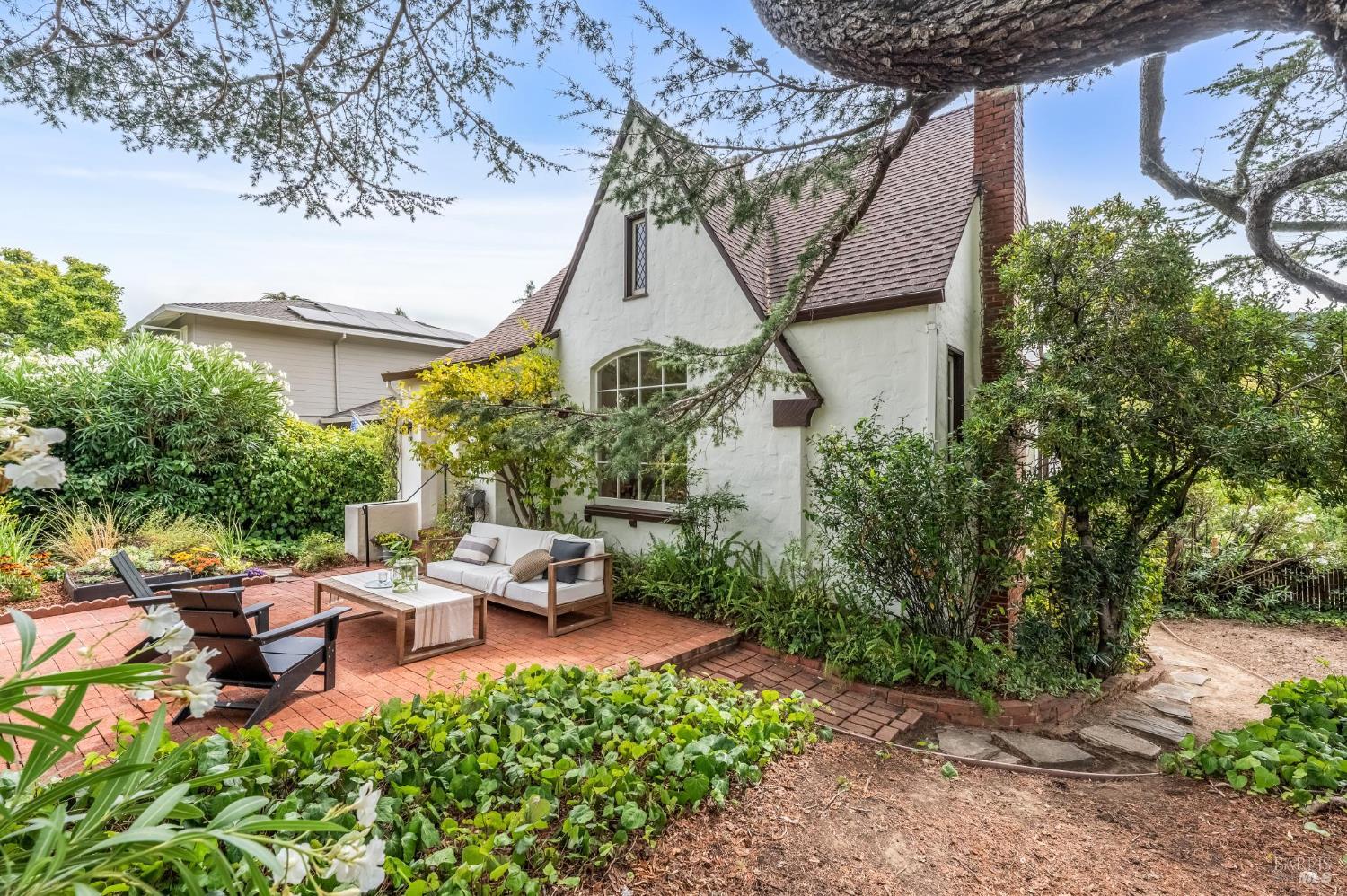 37 Rutherford Ave Unit:  