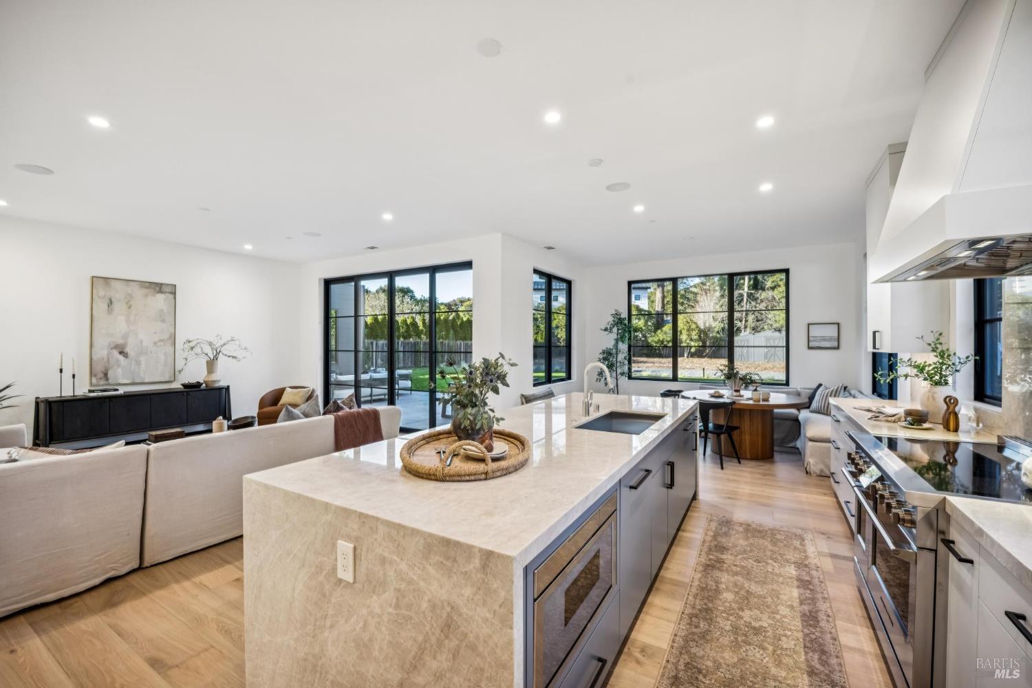 33 Fawn Drive