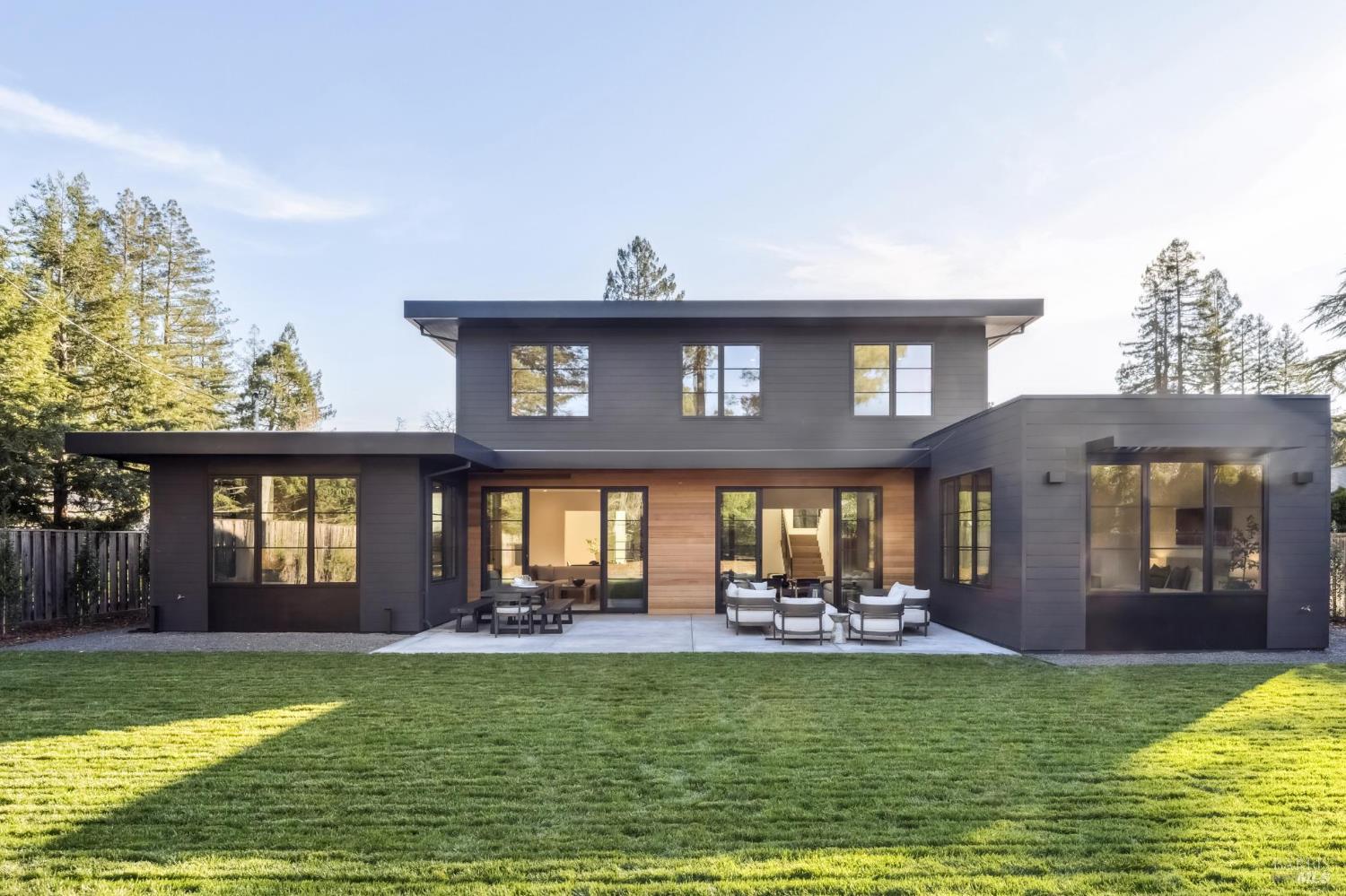 33 Fawn Drive