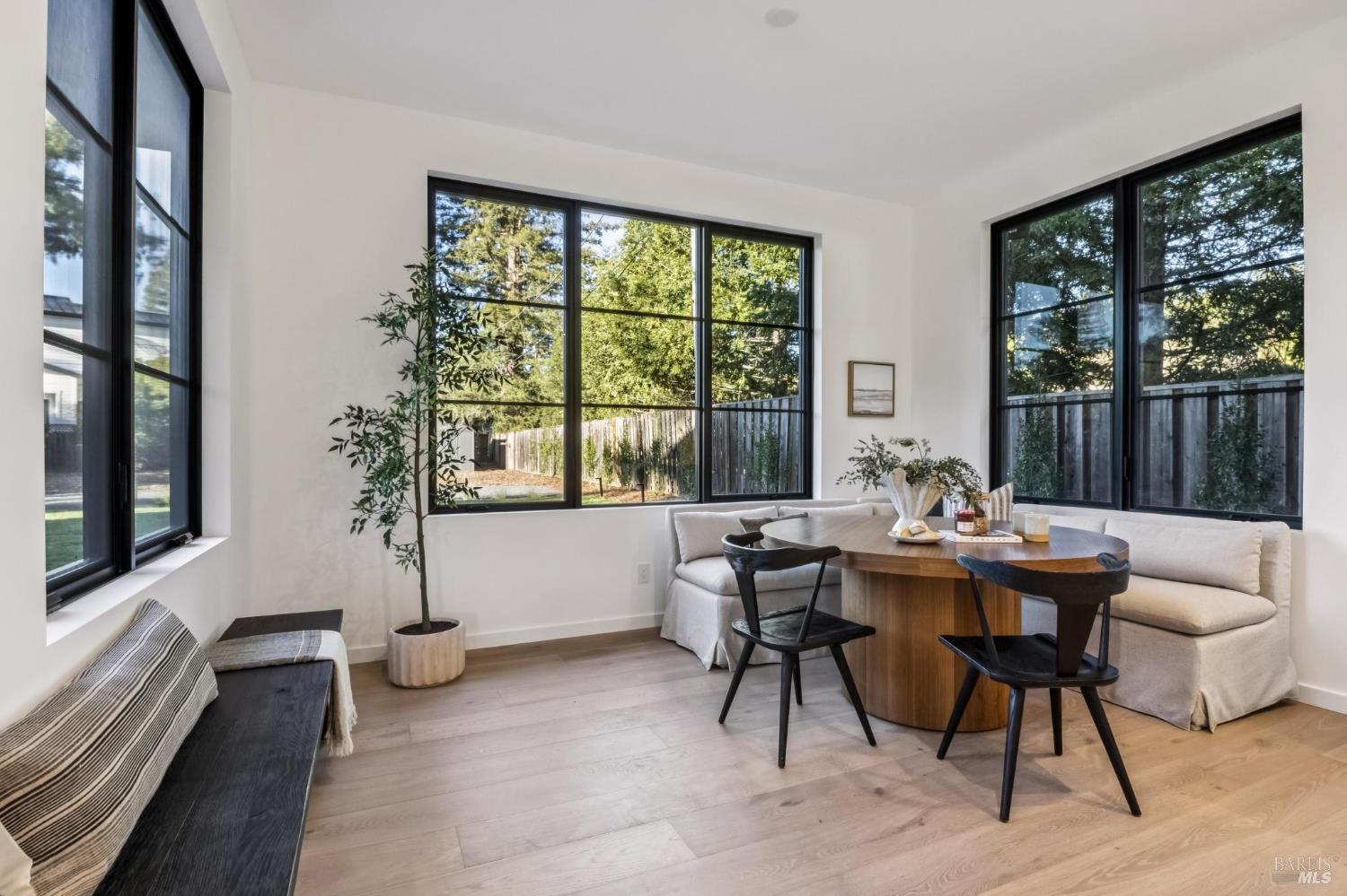 33 Fawn Drive