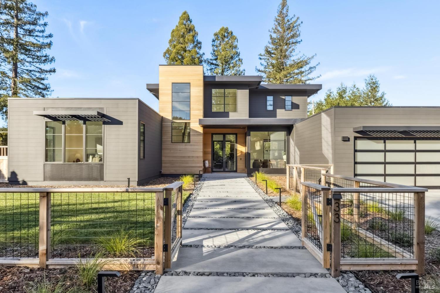 33 Fawn Drive