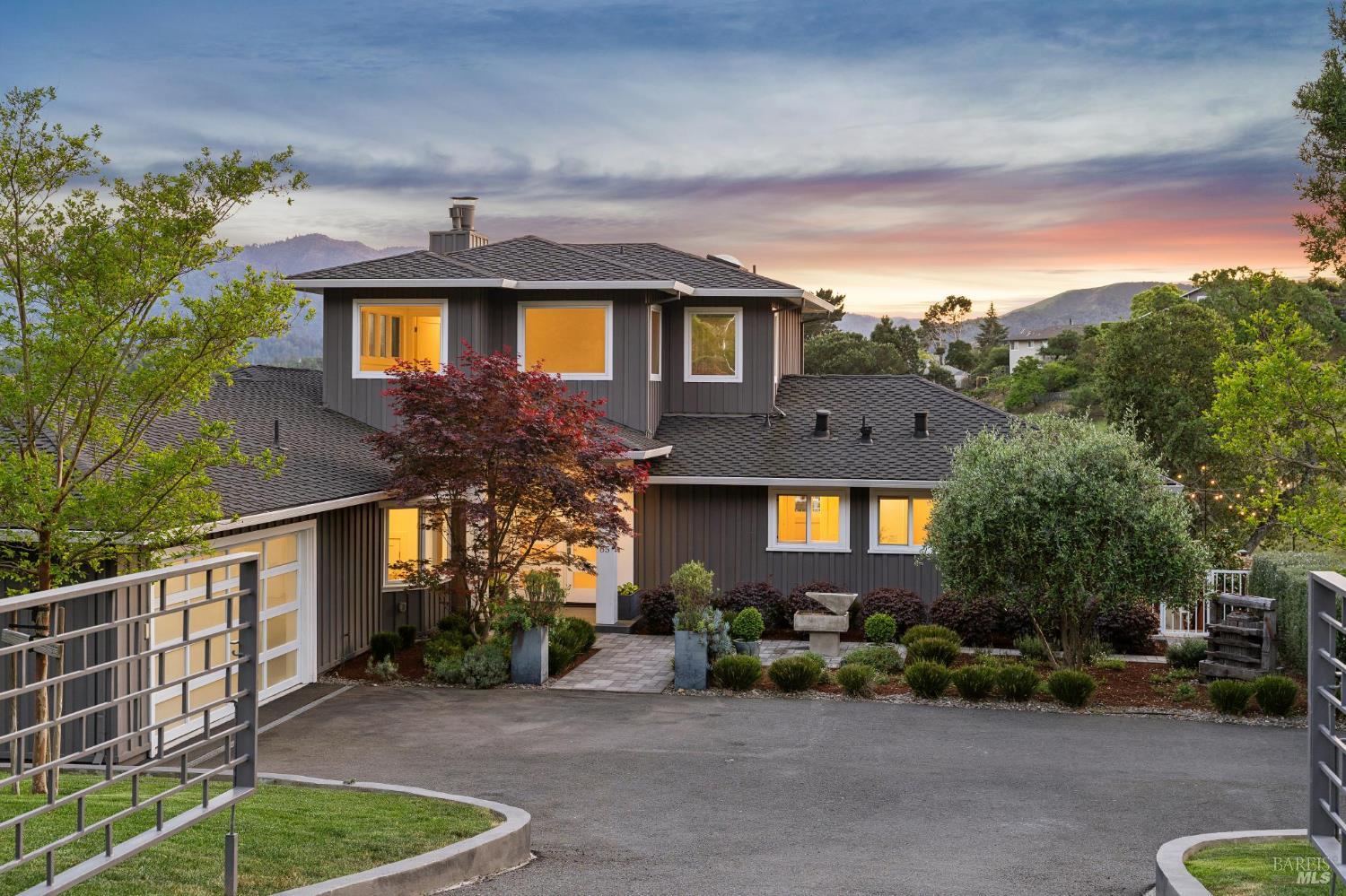 65 Valley View Avenue