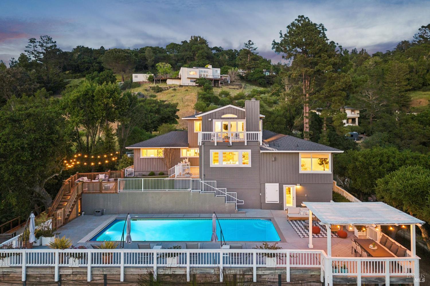 65 Valley View Avenue